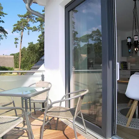 Hubertus Mit 2 Schlafzimmern Und Balkon كوبلينزي